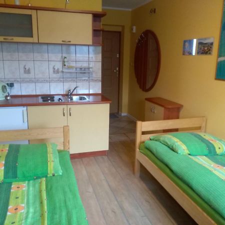Gospodarstwo Agroturystyczne Ania I Filip Izabelin  Ngoại thất bức ảnh